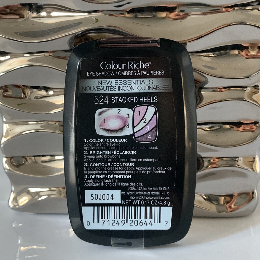 L’Oréal Color Riche Eye Shadow Quad in “Stacked Heels” - Picture 3 of 4